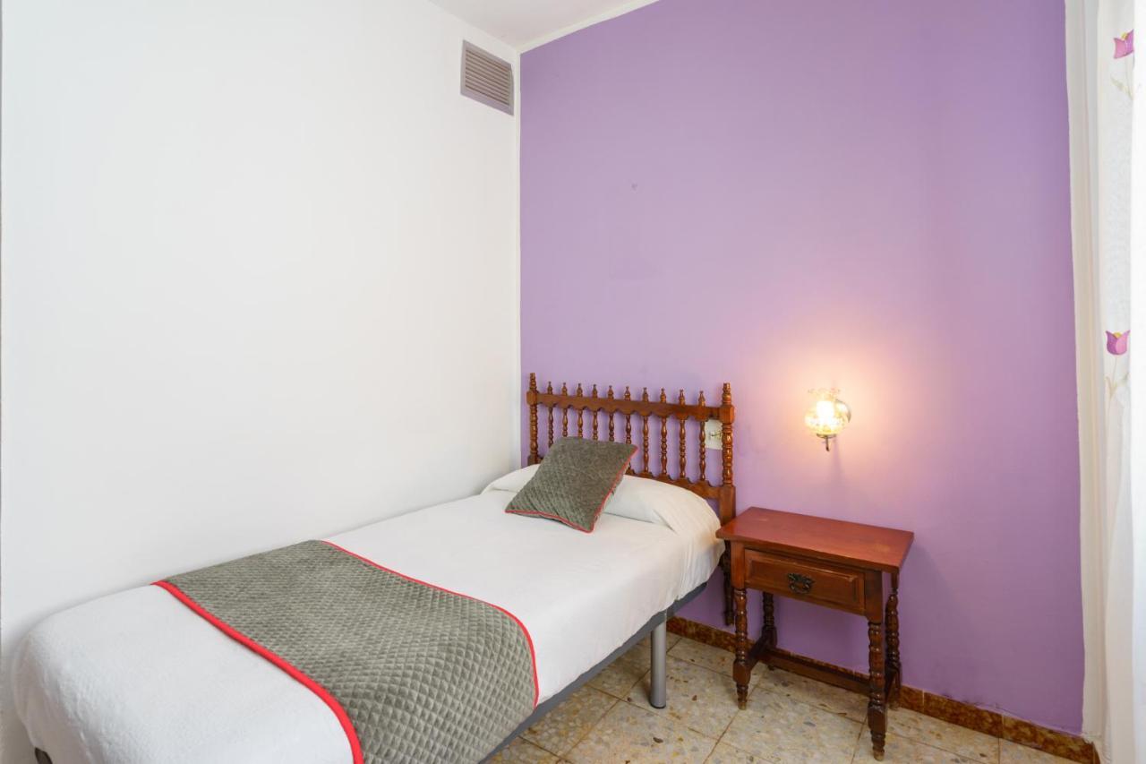 Hotel Moya Monesterio Bagian luar foto